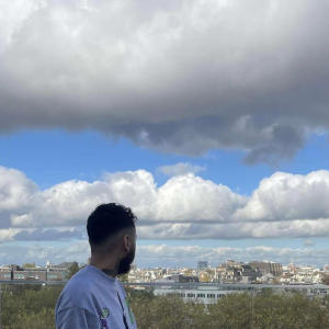 Lilxneno的專輯Think About You (Explicit)