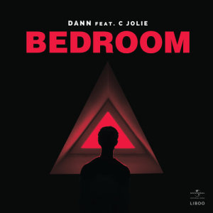 ดาวน์โหลดและฟังเพลง Bedroom พร้อมเนื้อเพลงจาก Dann