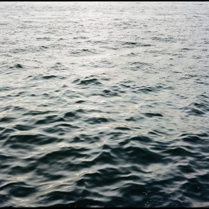 Dengarkan lagu Be Still nyanyian Deep Sleep dengan lirik