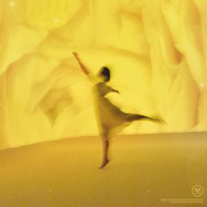 Dengarkan 봄날의 우리 (Blooming You And I) lagu dari 모브닝 dengan lirik