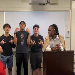 default playlist img