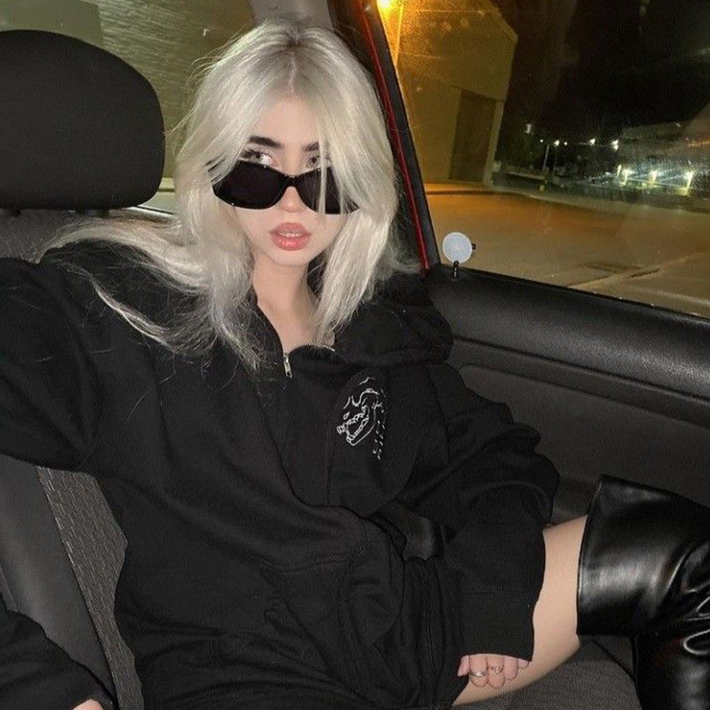 arabella but you're in a bathroom at a party