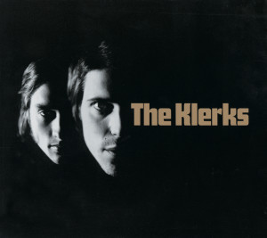 ดาวน์โหลดและฟังเพลง Serious Game พร้อมเนื้อเพลงจาก The Klerks