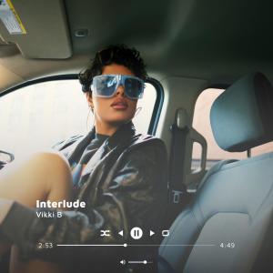 ดาวน์โหลดและฟังเพลง Interlude พร้อมเนื้อเพลงจาก Vikki B