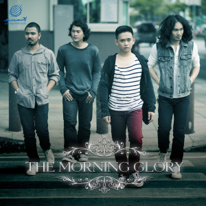 ดาวน์โหลดและฟังเพลง รักเถิดประเสริฐล้น พร้อมเนื้อเพลงจาก The Morning Glory