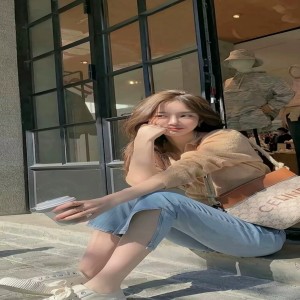 Album 其实爱情本是一团烈火 from 花应繁