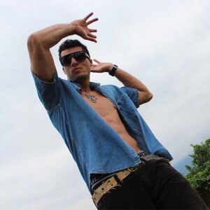 Eloy Buono的专辑nay nay