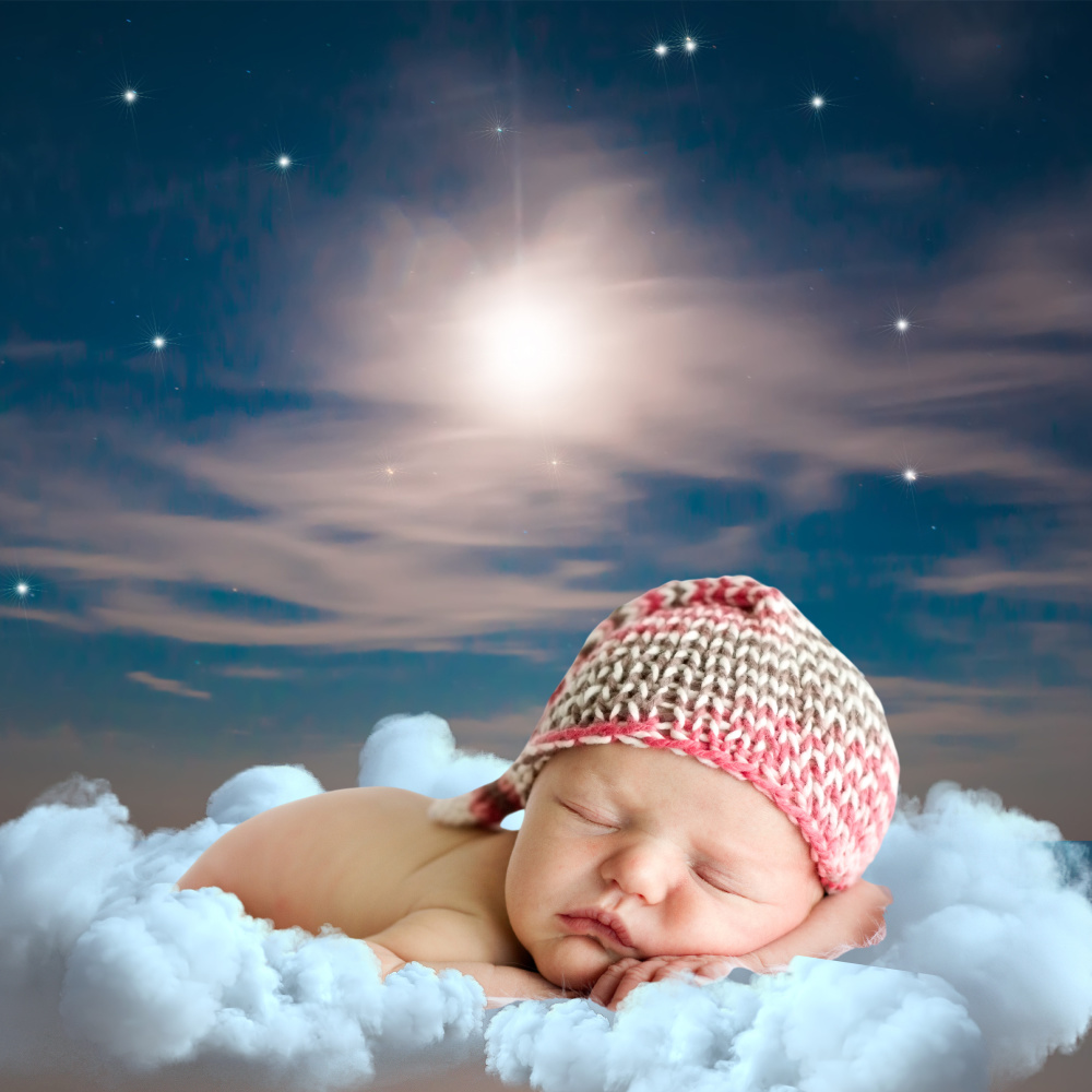 Baby Sleep under the Auroras