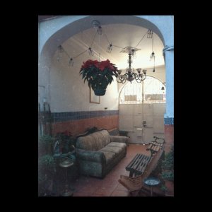 收聽Indios的Vida Mía歌詞歌曲