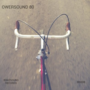 Dengarkan lagu 80 nyanyian Owersound dengan lirik