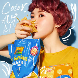 ดาวน์โหลดและฟังเพลง Color พร้อมเนื้อเพลงจาก AVOKID