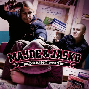 Listen to Boxhandschuh song with lyrics from Majoe