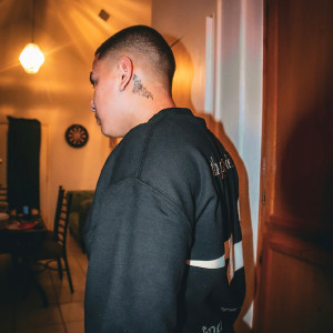 Listen to Selfish Freestyle (Explicit) song with lyrics from Danny Fresko