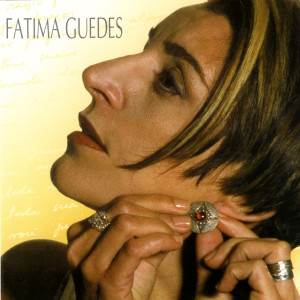 ดาวน์โหลดและฟังเพลง Muito Obrigada พร้อมเนื้อเพลงจาก Fatima Guedes