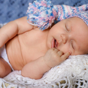 Dengarkan sedikit tidur siang lagu dari Tidur Bayi Musik dengan lirik