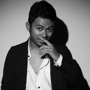 ดาวน์โหลดและฟังเพลง Goep Poe Jeumba 2 พร้อมเนื้อเพลงจาก Misbah Al Zizi