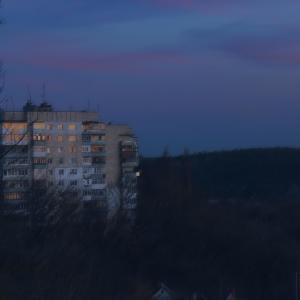 ดาวน์โหลดและฟังเพลง Autumn พร้อมเนื้อเพลงจาก Odeon