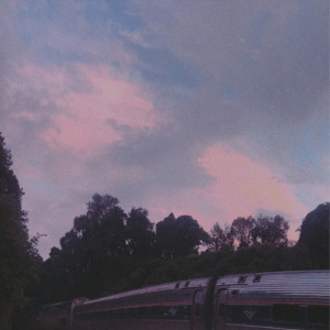 ดาวน์โหลดและฟังเพลง Late Pickup Station พร้อมเนื้อเพลงจาก Tim Legend