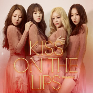 Dengarkan lagu KISS ON THE LIPS nyanyian Melody Day dengan lirik