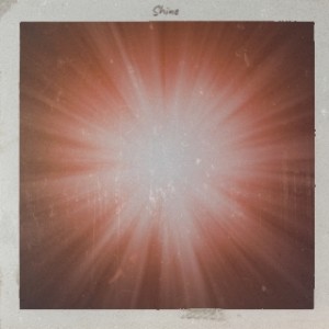 ดาวน์โหลดและฟังเพลง Shine พร้อมเนื้อเพลงจาก DJ R&R
