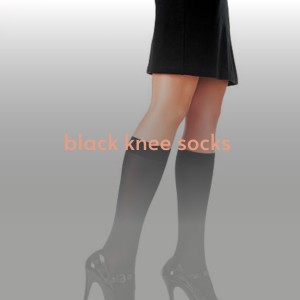Dengarkan lagu Black Knee Socks nyanyian Clyde Beaver dengan lirik