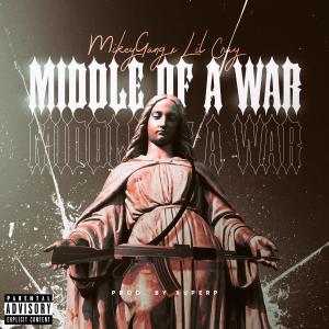 Lil Cray的專輯Middle Of a War (Explicit)