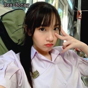 Rex-Bonay的專輯กำลังรอใครสักคน