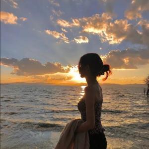 Album 我就是玩 from 安妮