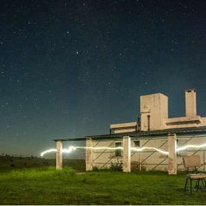 收听Wiseman的La Luna歌词歌曲