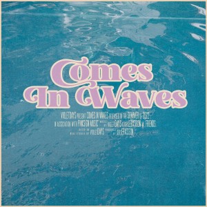 收听Violet Days的Comes In Waves歌词歌曲