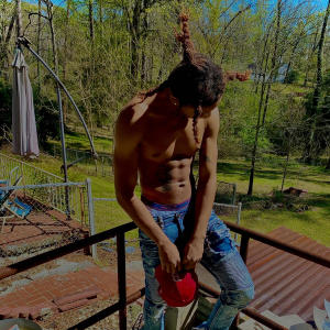 default playlist img