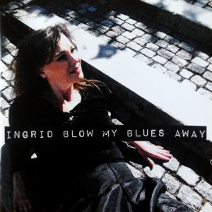 收聽Ingrid Savbrant的I´m in Love with You歌詞歌曲