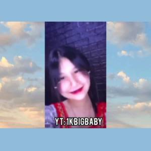 Dengarkan lagu เธอเป็นดาว nyanyian 1kBigBABY dengan lirik