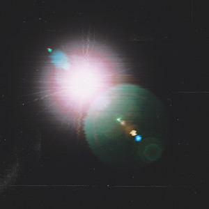 Dengarkan lagu Film nyanyian ZINNA dengan lirik