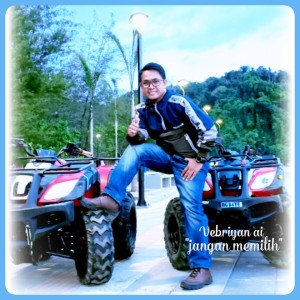 ดาวน์โหลดและฟังเพลง Jangan Memilih พร้อมเนื้อเพลงจาก Vebriyan ai