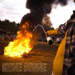 Kulturerbe Achim的專輯KEINE SONNE (Explicit)