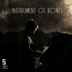 ดาวน์โหลดและฟังเพลง Between The Lines พร้อมเนื้อเพลงจาก Bobby Stellan