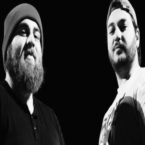 ดาวน์โหลดและฟังเพลง Sköl (Explicit) พร้อมเนื้อเพลงจาก Antek