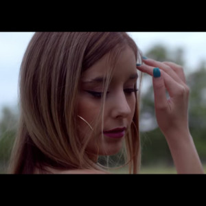 Listen to Everytime song with lyrics from Heela