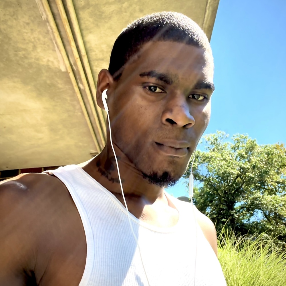 King & Queen (feat. PackZel) (Explicit)