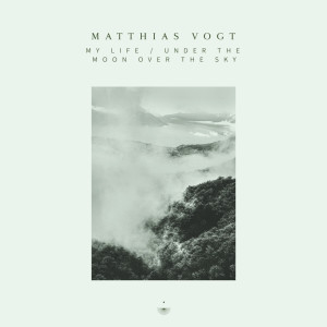 Matthias Vogt的專輯My Life / Under The Moon Over The Sky