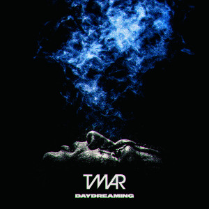 ดาวน์โหลดและฟังเพลง Daydreaming พร้อมเนื้อเพลงจาก Tmar