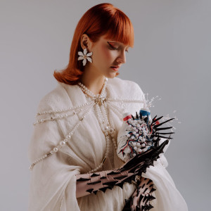 Listen to Hoinara song with lyrics from Prima Dragoste