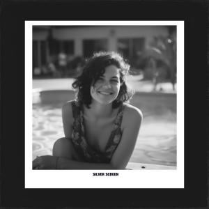 收聽Tholos的Silver Screen歌詞歌曲