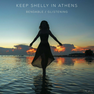 Dengarkan lagu Glistening nyanyian Keep Shelly In Athens dengan lirik