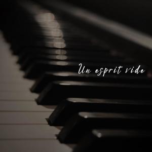 Dengarkan Un esprit vide lagu dari Chordialilies dengan lirik