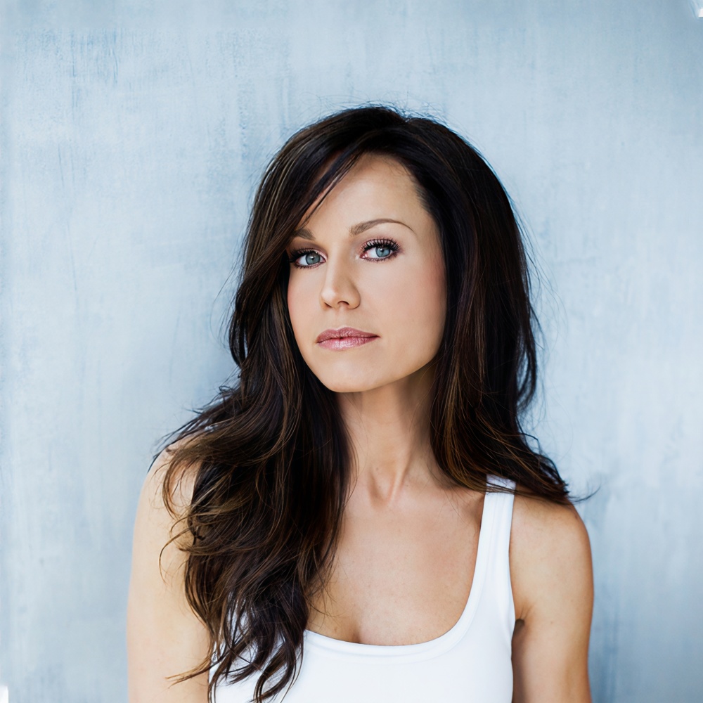 Cyndi Thomson