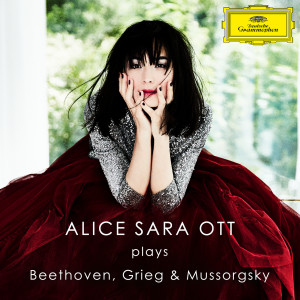 อัลบัม Alice Sara Ott plays Beethoven, Grieg & Mussorgsky ศิลปิน Alice Sara Ott