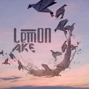 ดาวน์โหลดและฟังเพลง AKE พร้อมเนื้อเพลงจาก Lemon