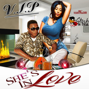 收聽VIP的She's in Love歌詞歌曲